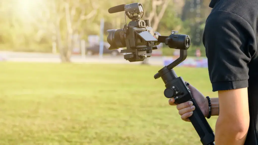 6 Tips for Choosing Gimbal Stabilizer Knowing the Best to Make Your Video Stable 3